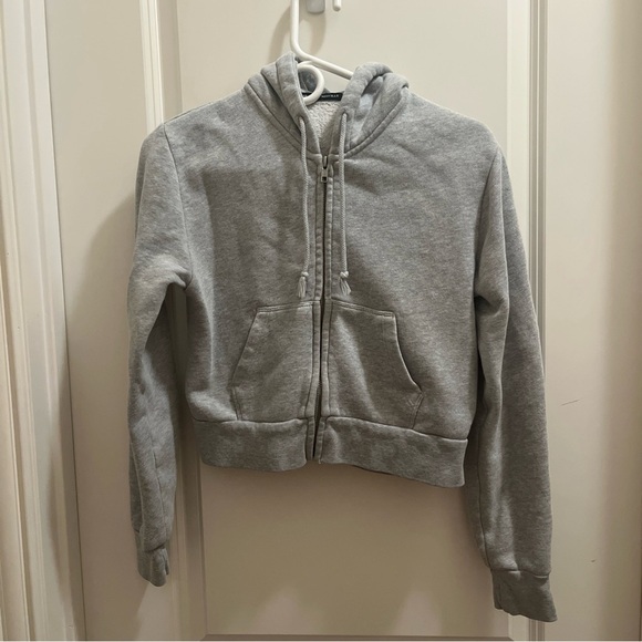 Brandy Melville Tops - Brandy Melville Hoodie Womens One Size Gray Full Zip Cropped Athletic